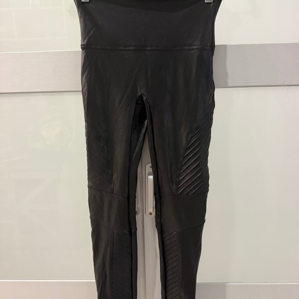 SPANX Faux Leather Moto Leggings Women’s Medium Petite Black High Rise Skinny